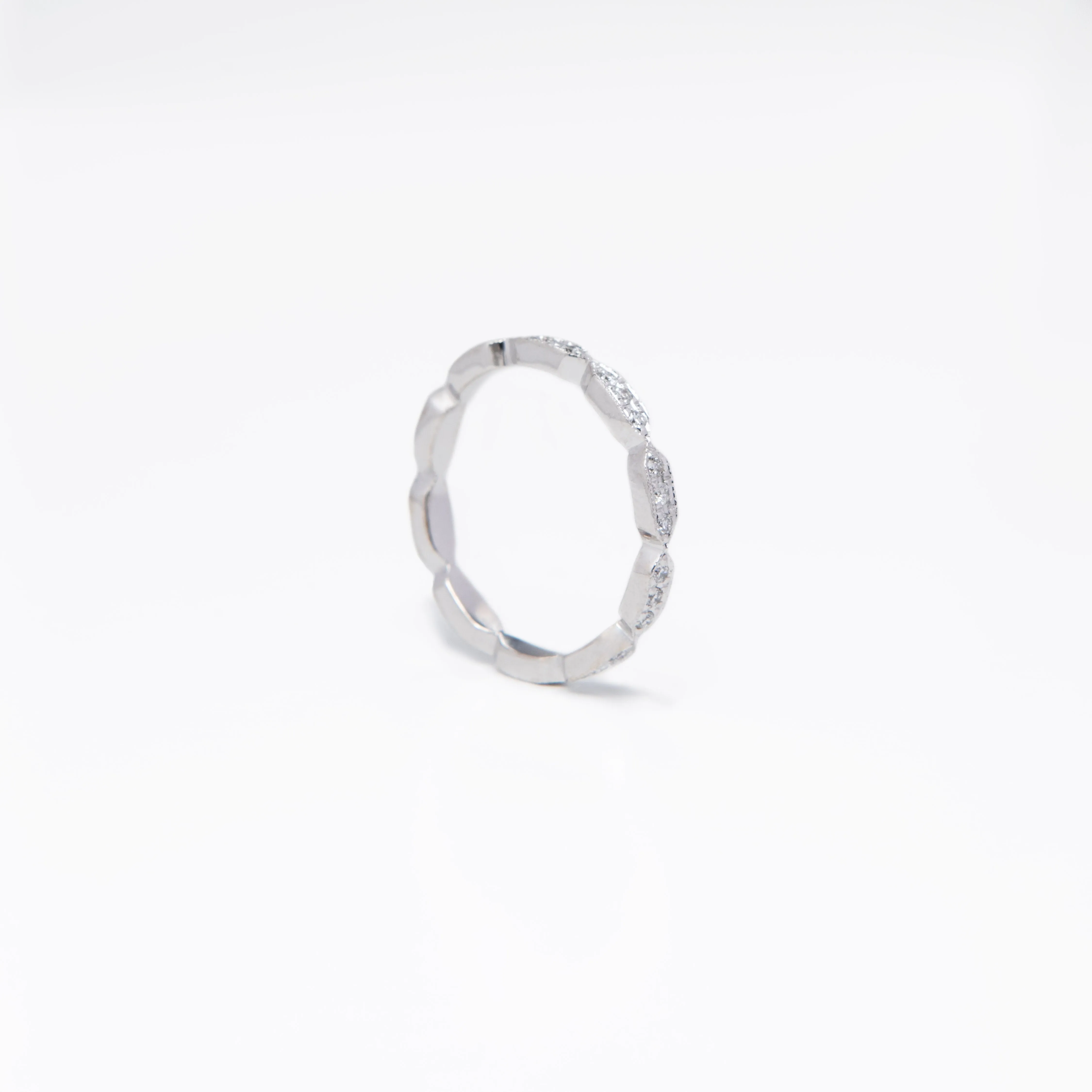 AD183 - The Elongated Hexagon Eternity band