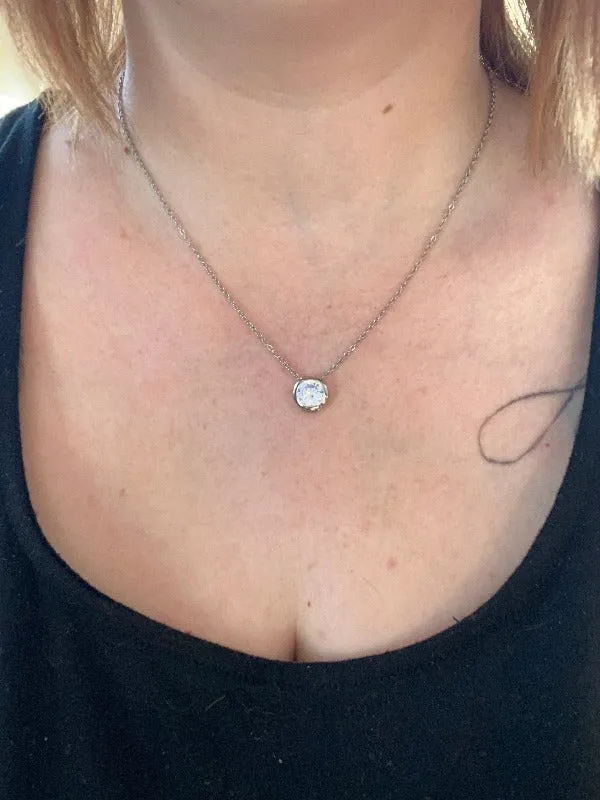 Center Of Attention Necklace