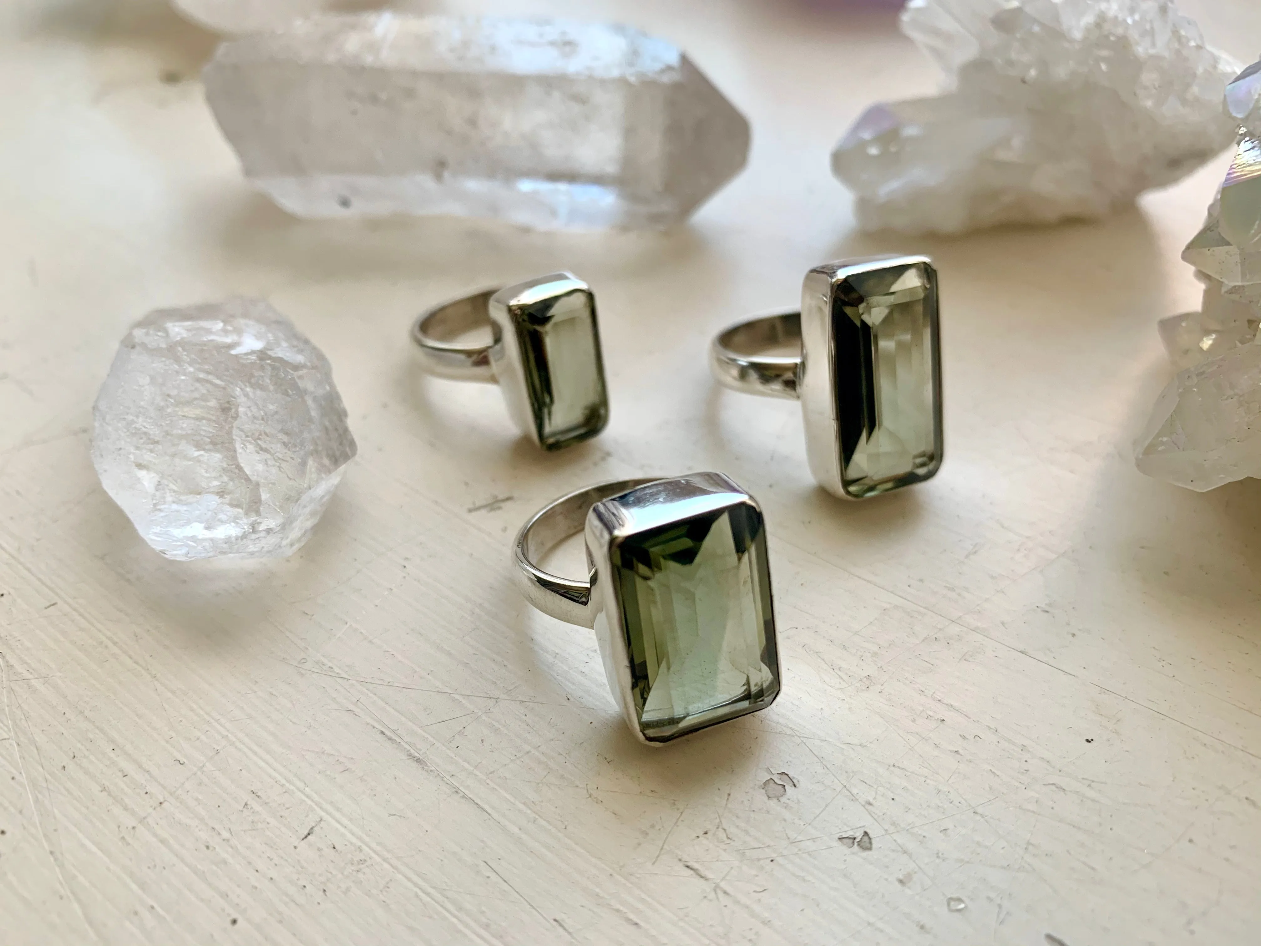 Green Amethyst Akoni Ring - Rectangular (US 6 & 7)