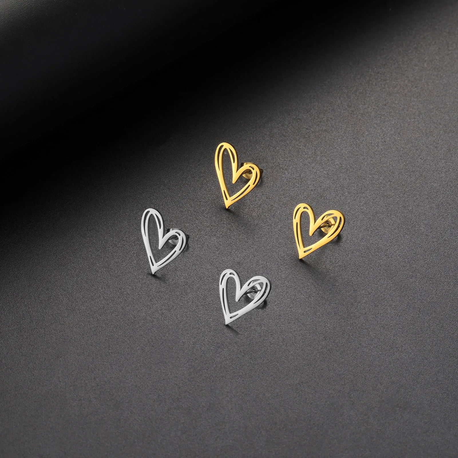 Sipuris Hollow Love Stud Earrings For Women Stainless Steel Trendy Irregular Geometry Earrings Jewelry Weddings Gifts Wholesale