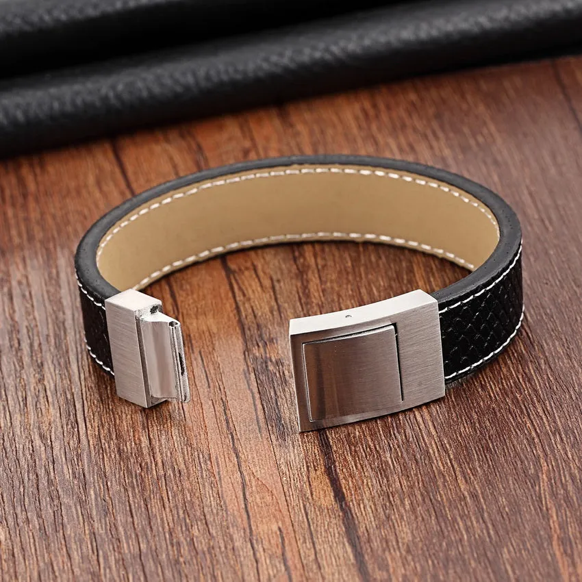 Unique Buckle Unisex Leather Bracelet